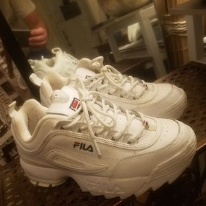 Fila Disruptor 2 women's size 9 excellent conditio